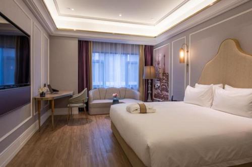 Mercure Shanghai Jiuting in SongJiang and University Town