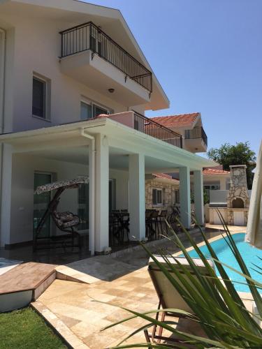 Comoditats, Crescent Twins -White Villa in Dalyan