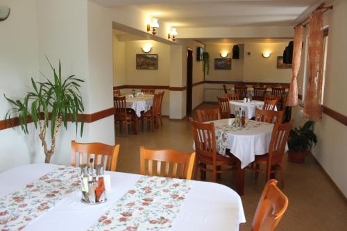 Kris Guest House - image 6