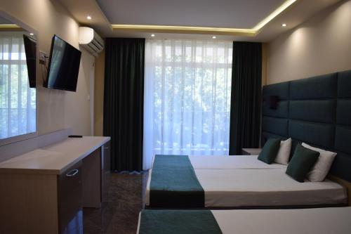 Hotel Neva – Kiten