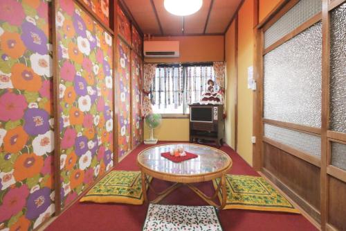 Retoro Meieki 2號室