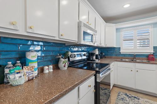 Kitchen, Sea La Vie in Other