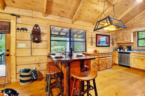 Bear River Cabin in Mineral Bluff, USA