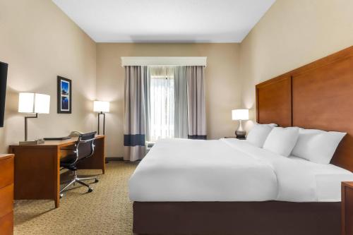 Comfort Inn & Suites Sikeston I-55 - image 12