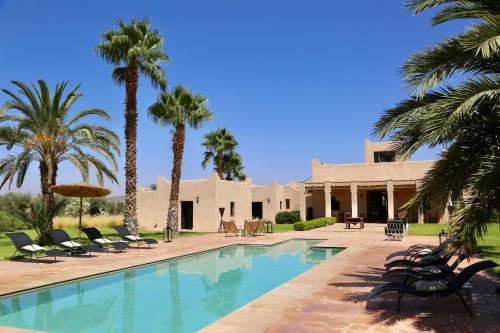 Villa Beldi Chic Novari avec piscine chauffée - 8 personnes - Marrakech - Petit déjeuner inclus