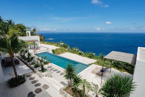 Cliffside Haven in Nusa Penida - Bali