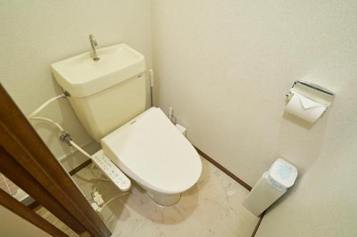 Kan'eiji-zaka Heim 寛永寺坂ハイム