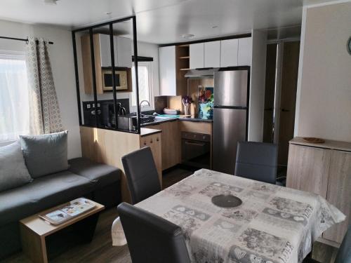 Le SPLENDIDE in Cais