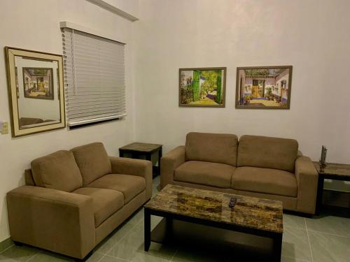 Peaceful 1-bedrm, 1-bathrm villa Pedro's Height – khách sạn tại Dededo