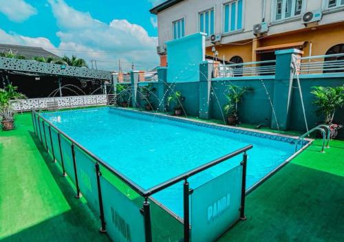 View, Aotel DawnCarrington Hotel, Ojota in Kosofe