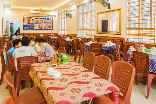 Truong Sa Hotel - 레스토랑