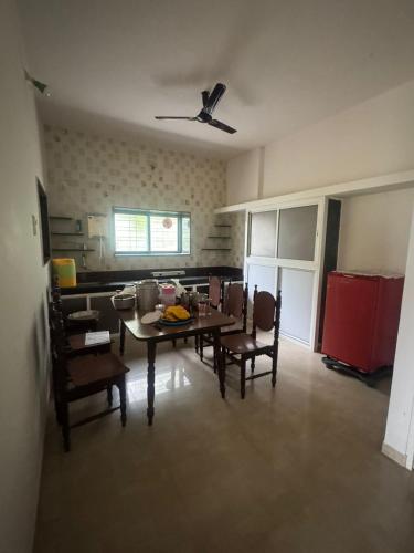 Kjøkken, 2BHK Nature Stay in Wadhiware