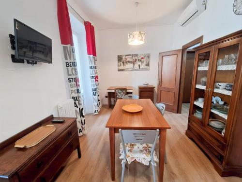 로마 100mt from Rome Termini Bright 2BR Apartment 4성급 싱글룸 스위트룸