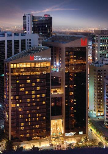 Grand Millennium Dubai, Дубай