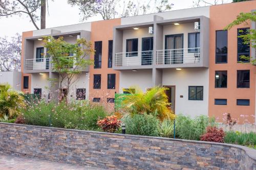 Išorė, WARA Suites in Ndola