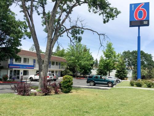 Motel 6-Yreka, CA