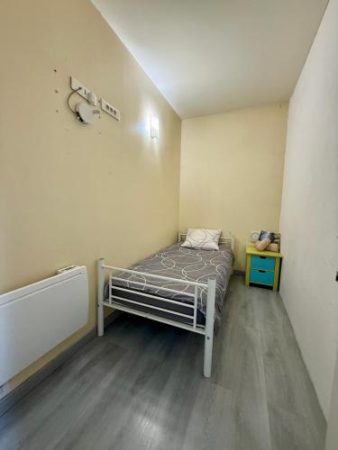 Face à la gare - Espace nuit privé 1 - Chambre d'hôtes - Roanne