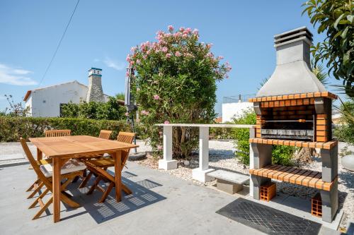 Casa ELI - 2 Houses with shared pool - HolidaysPT in Arrochela