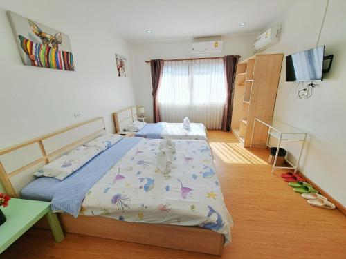 room detail thumbnail 0