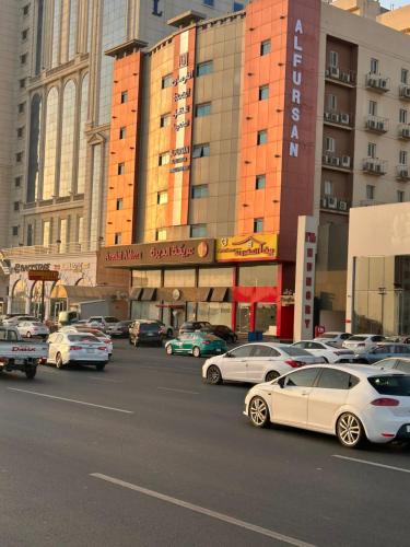 الفرسان المتحدة فخامه الجوهره النسيم