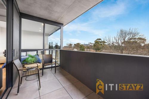 Lavish in Lyneham - 2BD 1Bth Apt in Lyneham