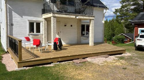 Comfortabel Zweeds huis met sauna en houtkachel. in Johannisholm