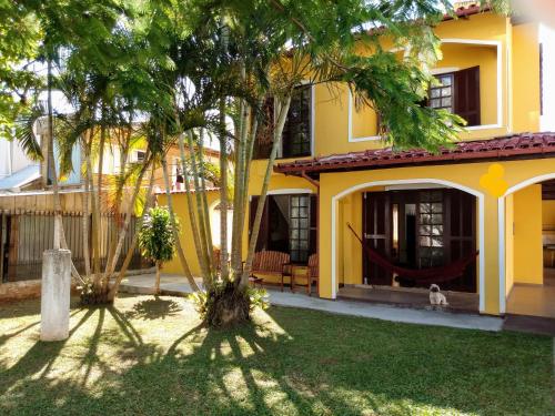 حديقة, Sobrado amarelo Floripa in Cachoeira do Bom Jesus