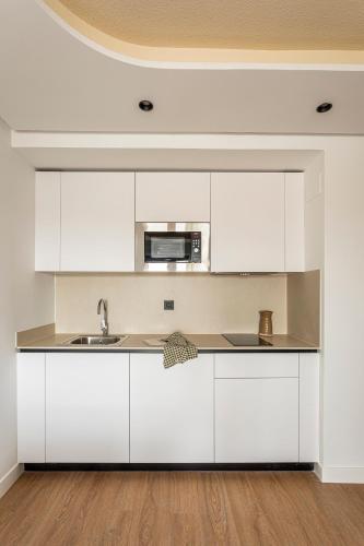 廚房, B48 Valencia Feria in 貝尼馬米特