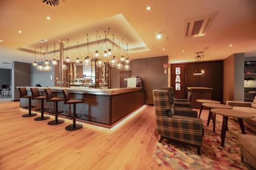 Bar/ Salón, Premier Inn Karlsruhe City Am Wasserturm in Karlsruhe