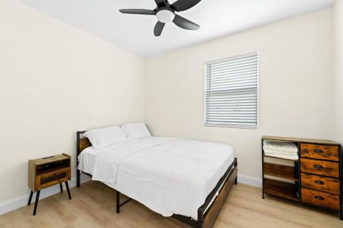 Recently Remodeled Mins from beach+Putting Green in Boynton Beach, USA