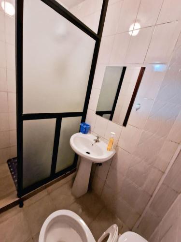 Badezimmer, The Velvet Studio - Urban Escape in Ruaka