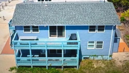 Ocean Front Duplex Brant Beach 2Nd Floor in Brant Beach, USA