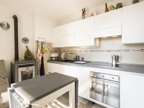 Holiday Home La Maison de Tobie by Interhome in Sentiero Cappella Porta