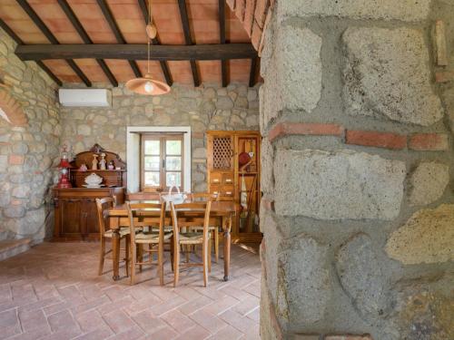 Holiday Home Sottopoggetto by Interhome in 羅卡斯特拉達