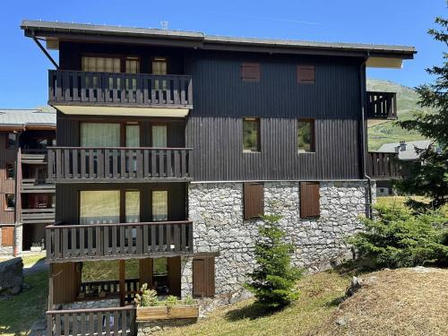 Charmant Duplex Méribel, 4 Chambres, Pieds des Pistes - FR-1-355-3 (Charmant Duplex Meribel, 4 Chambres, Pieds des Pistes - FR-1-355-3) in เมอริเบล มอตตาเรต