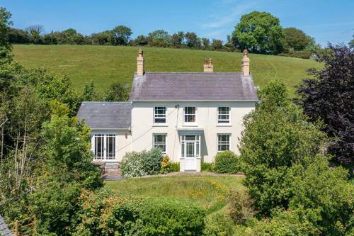 Viesnīcas āriene, Pendre Farmhouse Llwyndafydd in Talgarreg