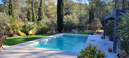 Les cypres de chaume - Location saisonnière - Vidauban