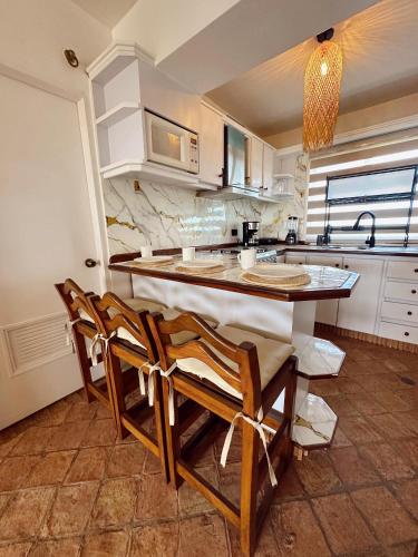 Fran Tucacas playa in Tucacas