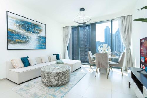PVH - Vibrant 1BR near Dubai Opera - BLVD Heights, Dubaj
