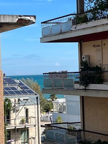 Maison Lalla in เปสคารา