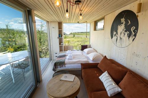 Glamping Jezeroooo in Praha-Lipence