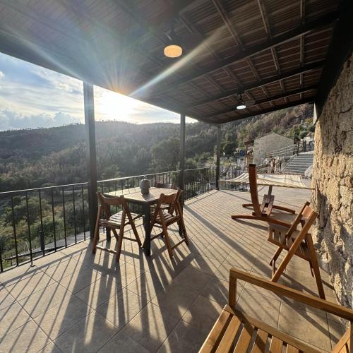 Gardunha Stone in Castelo Novo