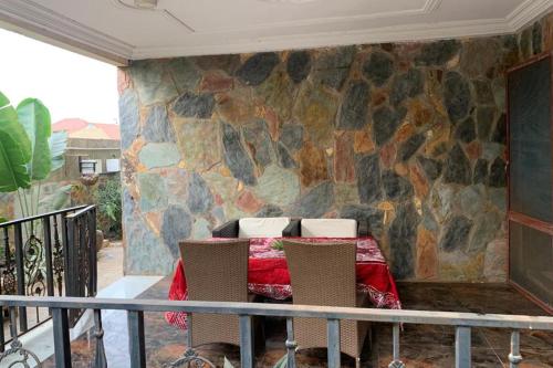 1Bed Apartment - Parking Wifi Balcony Bbq in Tema