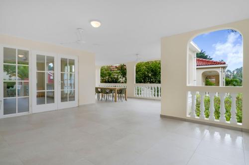 陽台/露台, 利文斯敦揚泰爾度假村 (Livingstone Jan Thiel Resort) in 詹席爾