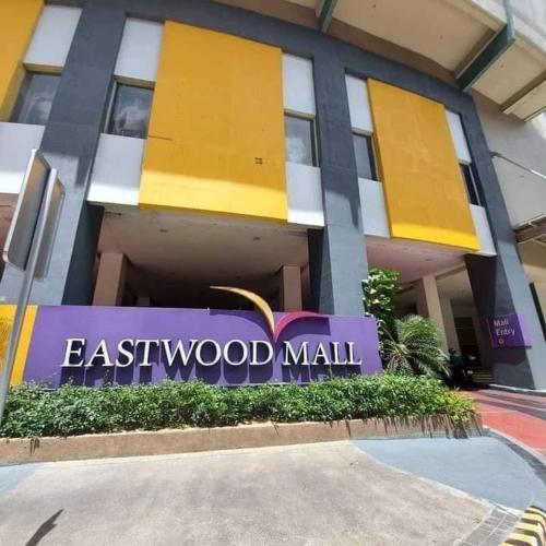 Eastwood Residence Above Eastwood Mall, Manila (photo 10)
