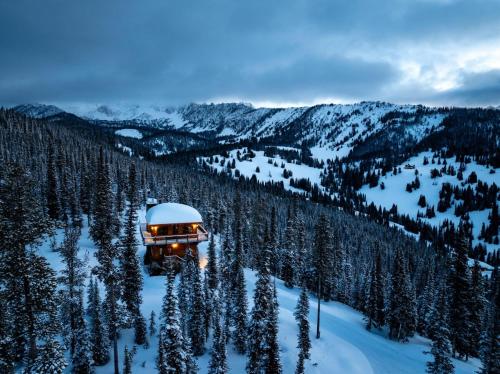 Big Sky Fire Towers - Beehive