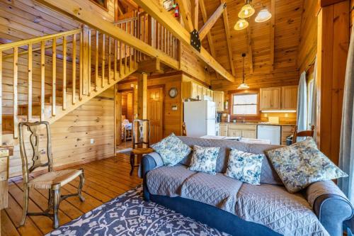 Rustic Cabin- Wineries and Breweries-Finger Lakes - image 10