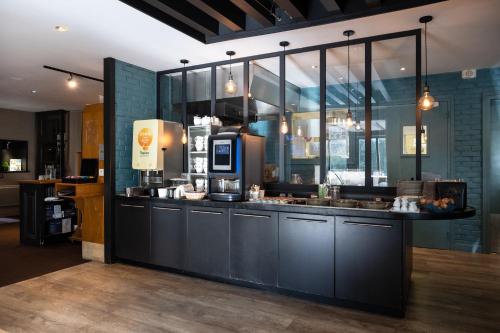 อาหารและเครื่องดื่ม, คีเรียด โบเน่ (Kyriad Beaune) in โบน