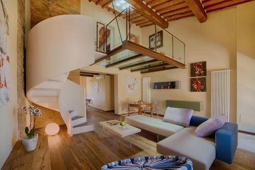 Chianti B&B Design infinity pool shared 5
