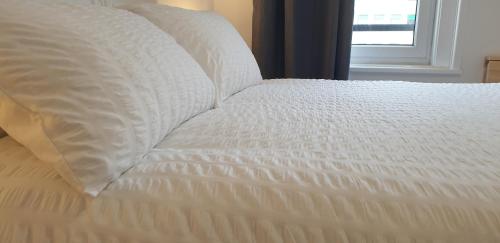 6 Self-Contained Suites near Portslade Station gîte à louer Fishersgate Railway Station